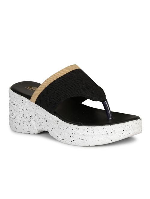 women black toe separator wedge - 18606094 -  Standard Image - 0