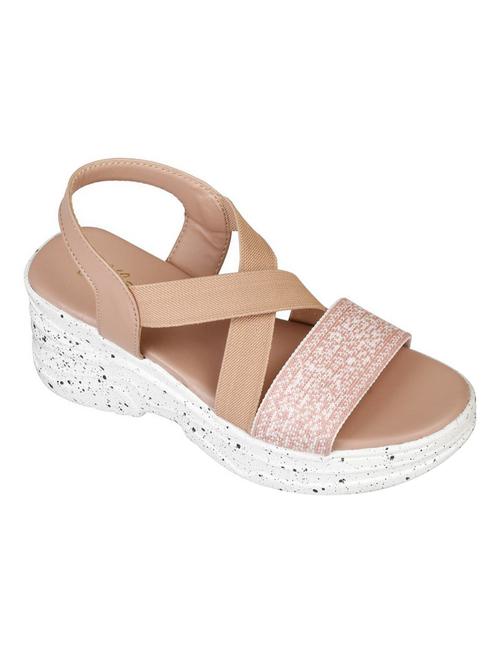 women nude back strap wedge - 18606144 -  Standard Image - 0