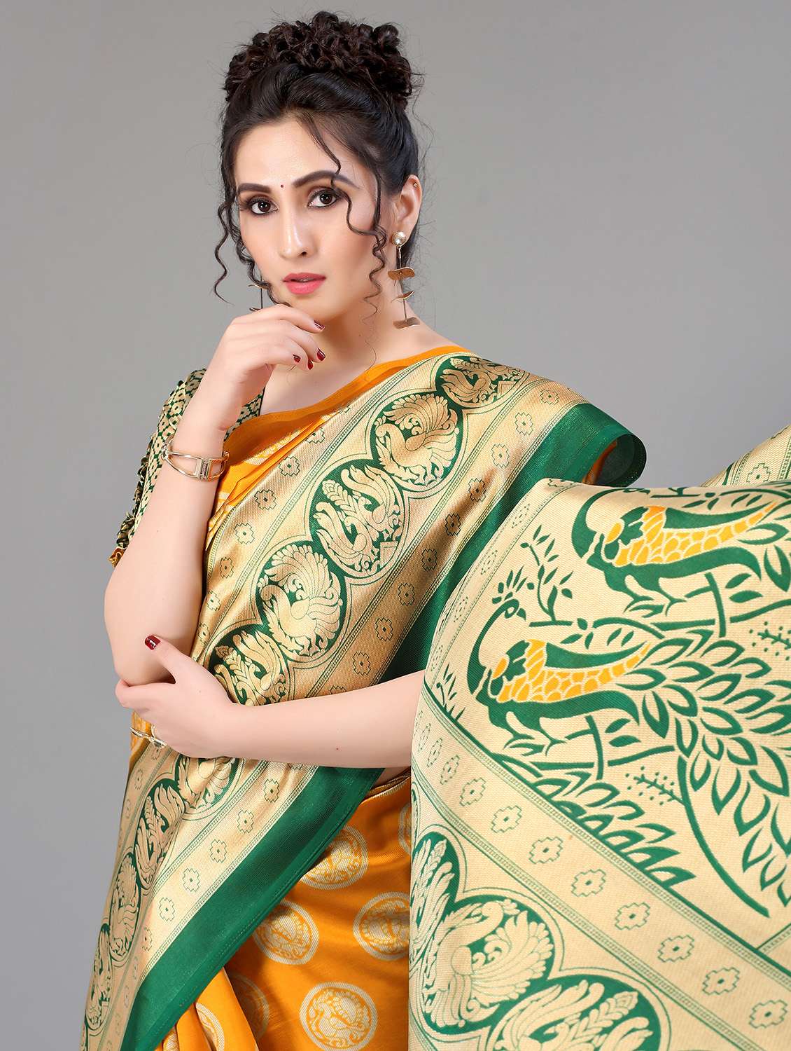 self design mysore silk saree with blouse - 18627203 - Standard Image - 2