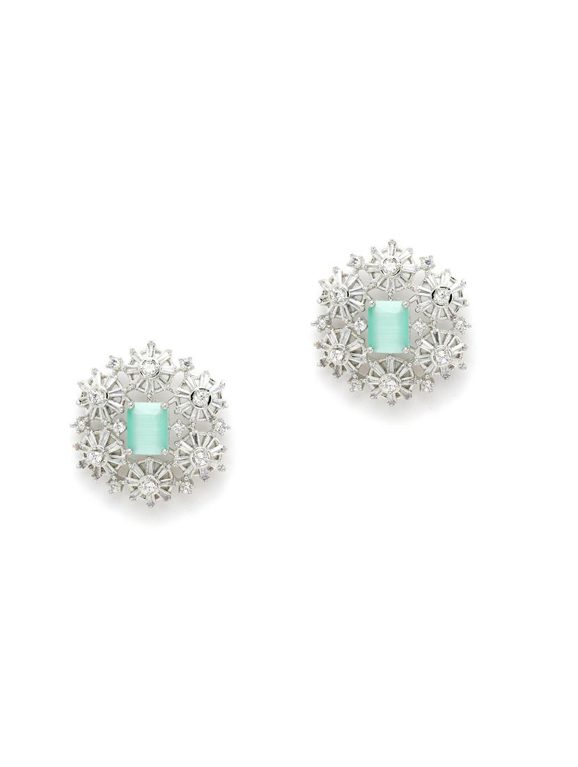 silver plated stud earring - 18633171 - Zoom Image - 0