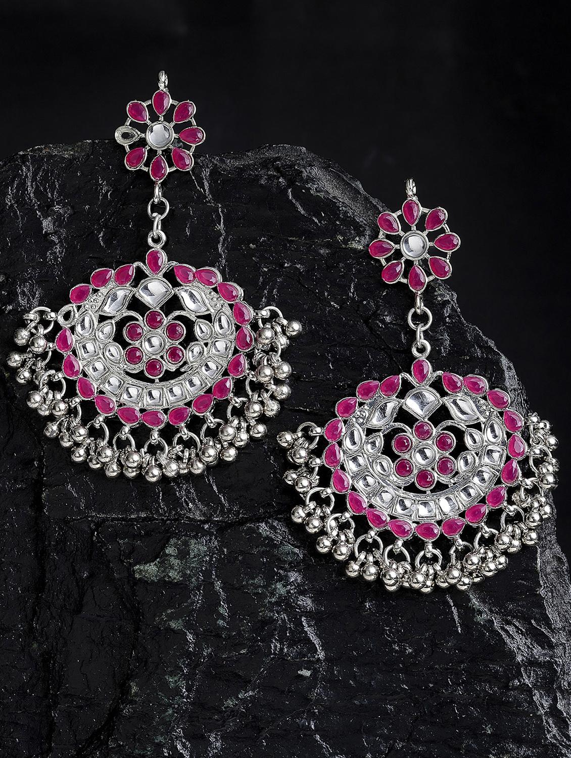 red metal earring - 18633273 -  Zoom Image - 0
