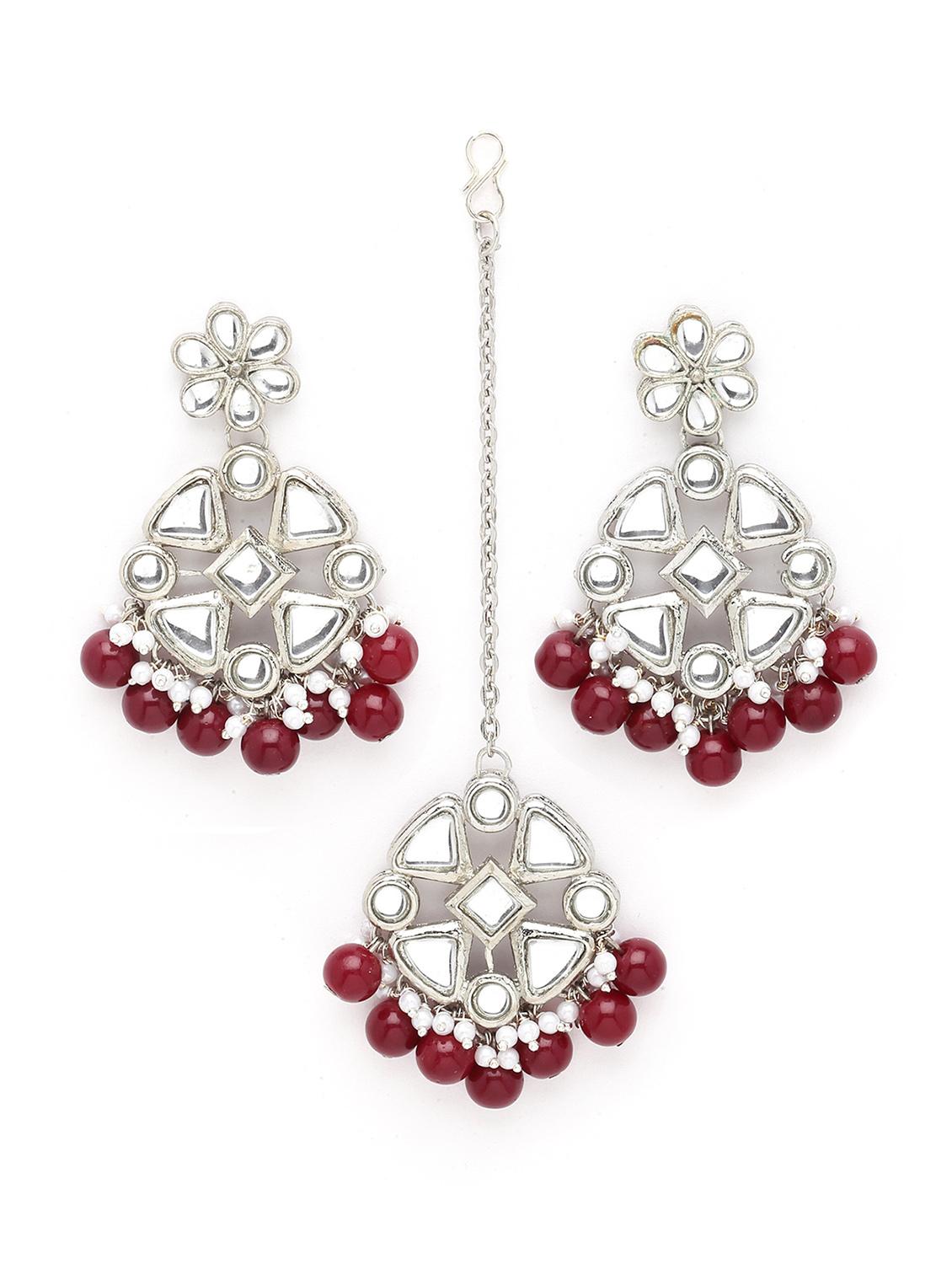 red metal earring - 18633437 - Zoom Image - 0
