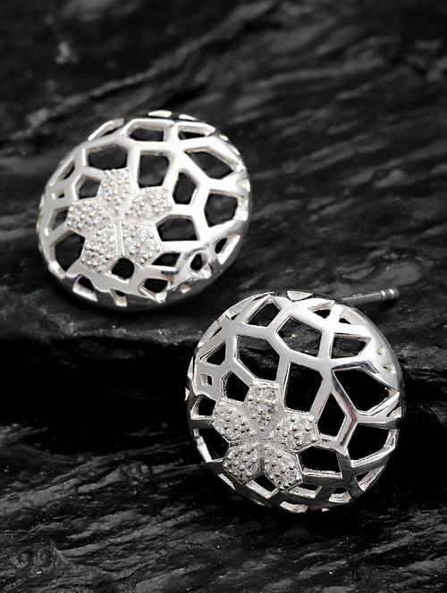 silver plated stud earring - 18633454 -  Standard Image - 0