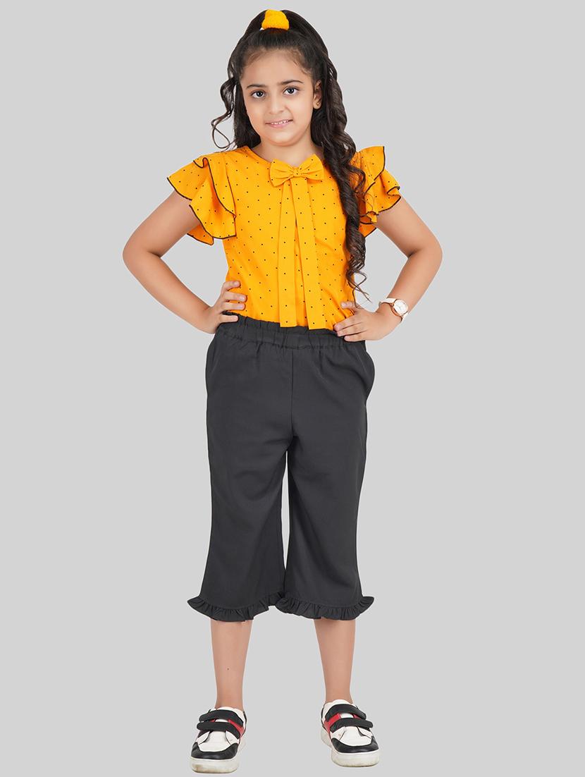 girls round neck polka dots capri sets - 18633783 - Zoom Image - 0