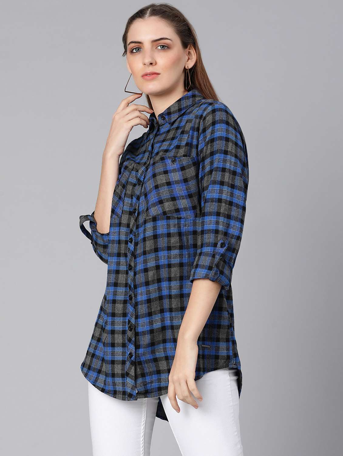 checkered regular shirt - 18634654 -  Standard Image - 2