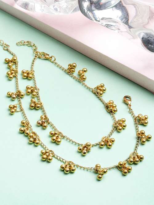 gold metal anklet - 18635665 - Standard Image - 0