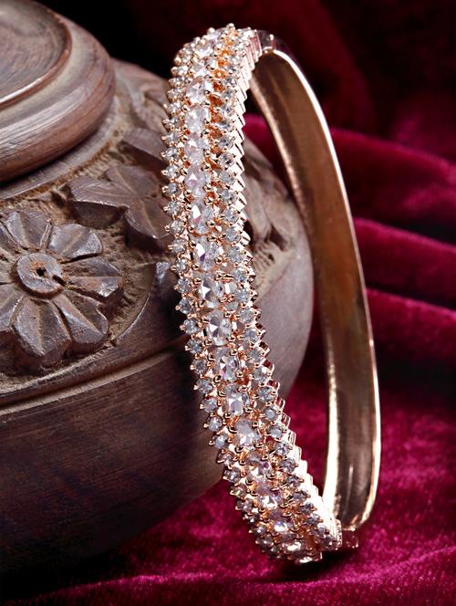 white metal bangle - 18635688 -  Standard Image - 0