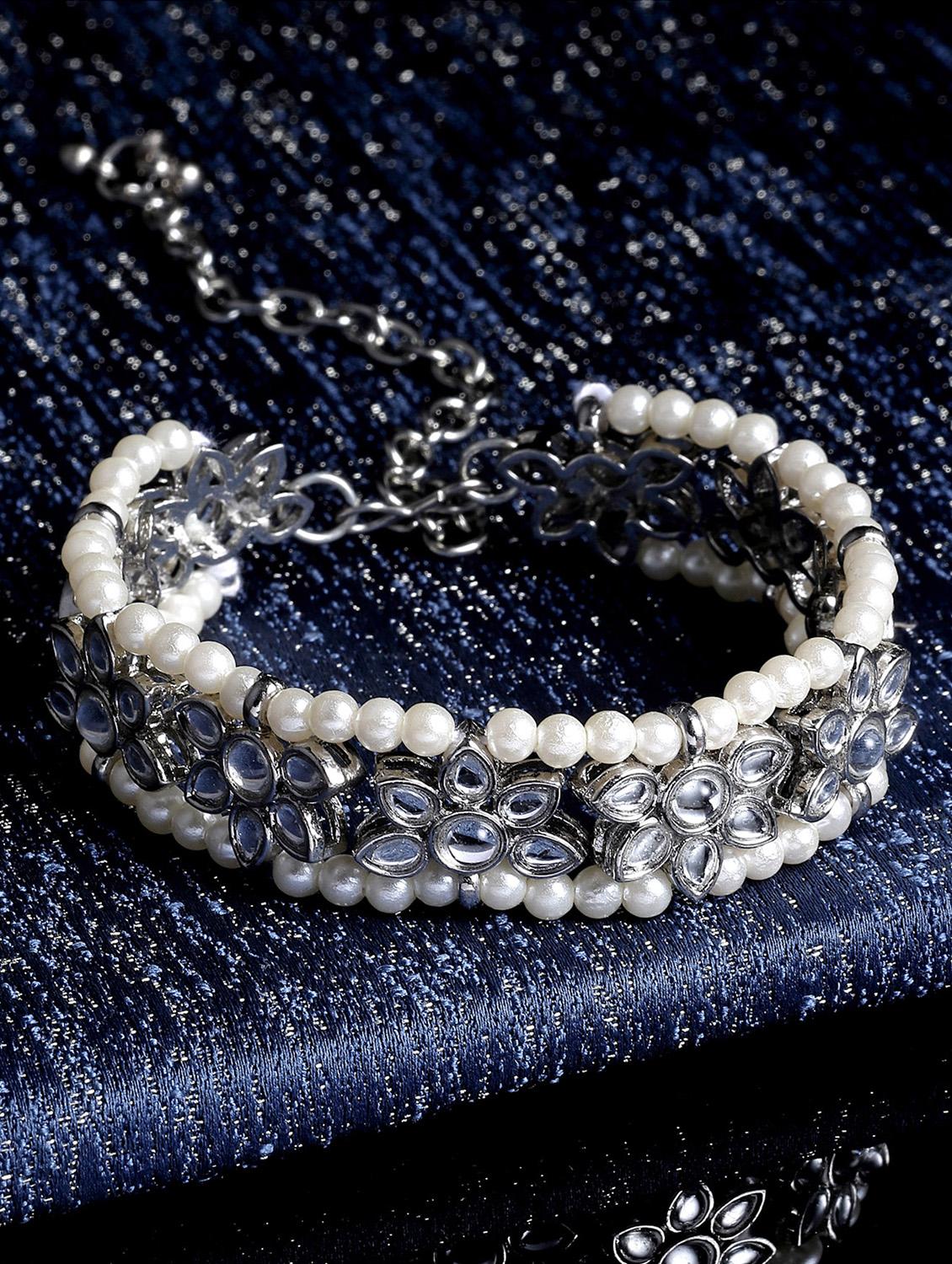silver metal bangle bracelet - 18635709 - Zoom Image - 0