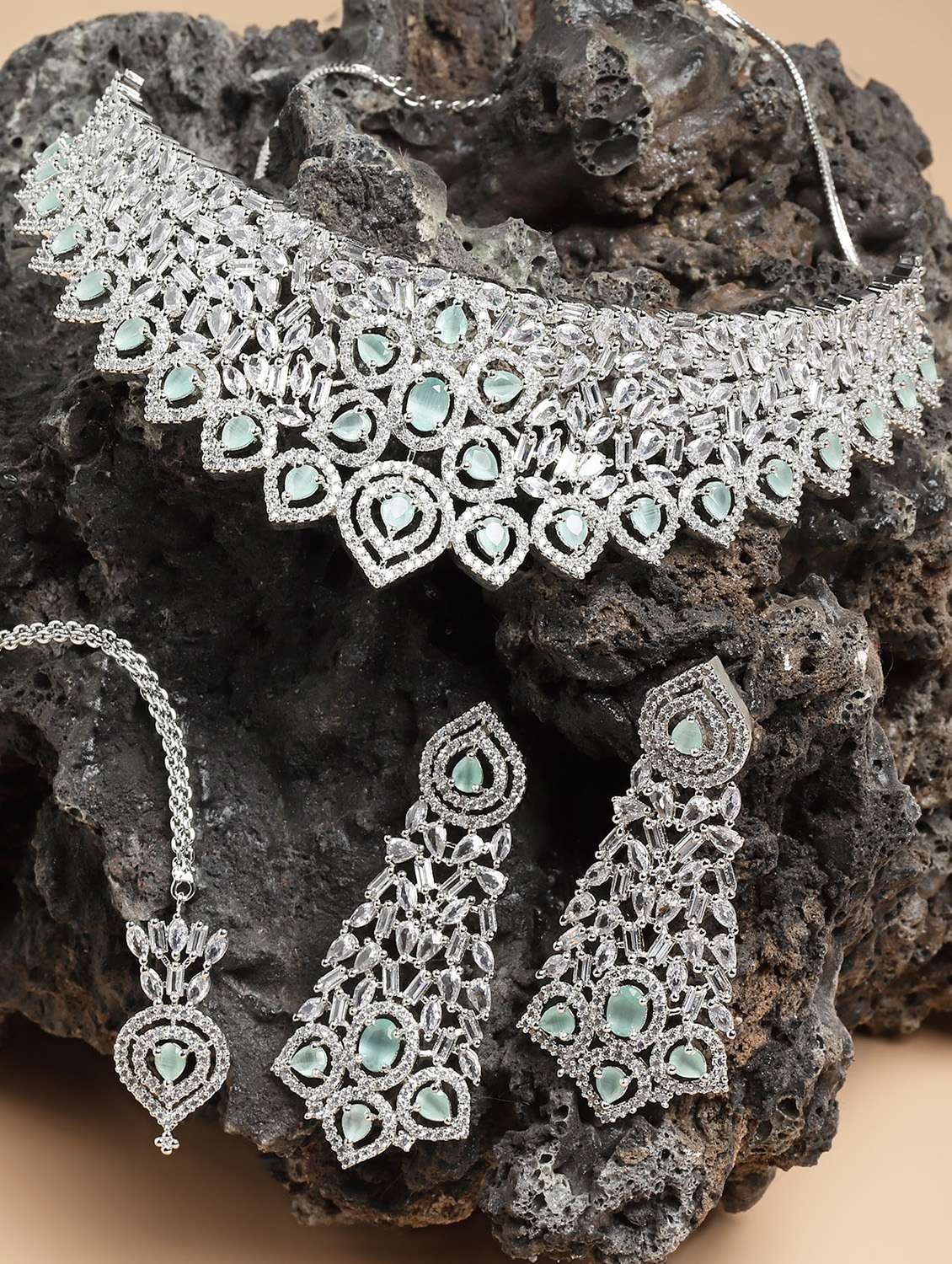 karatcart silver tone lime green american diamond choker necklace set - 18635804 - Zoom Image - 0