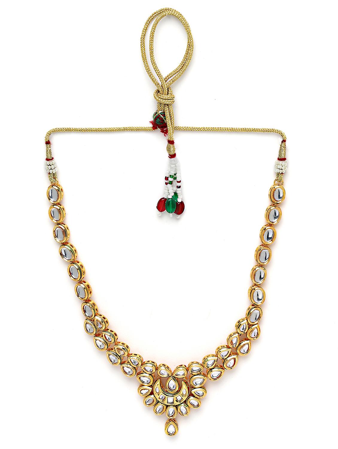 gold plated kundan necklace earring and maang tikka set - 18635902 - Standard Image - 2