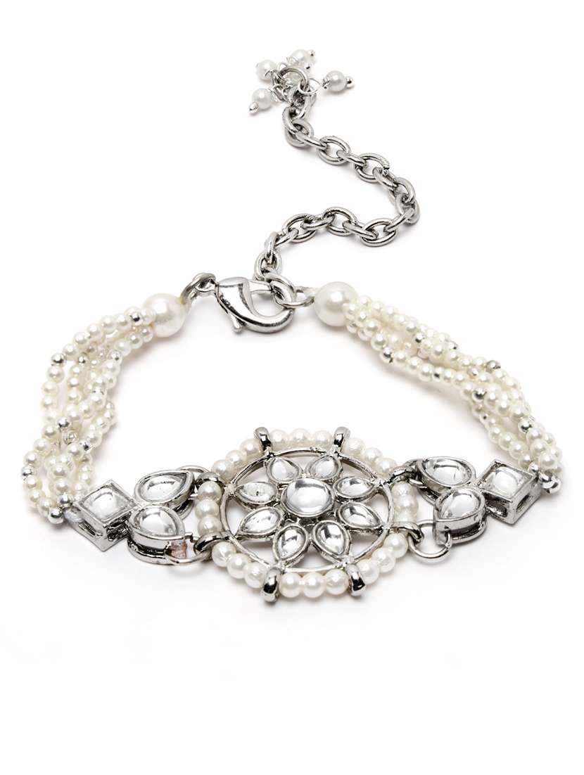 gold plated necklaces earring and bracelet set - 18636022 -  Standard Image - 2