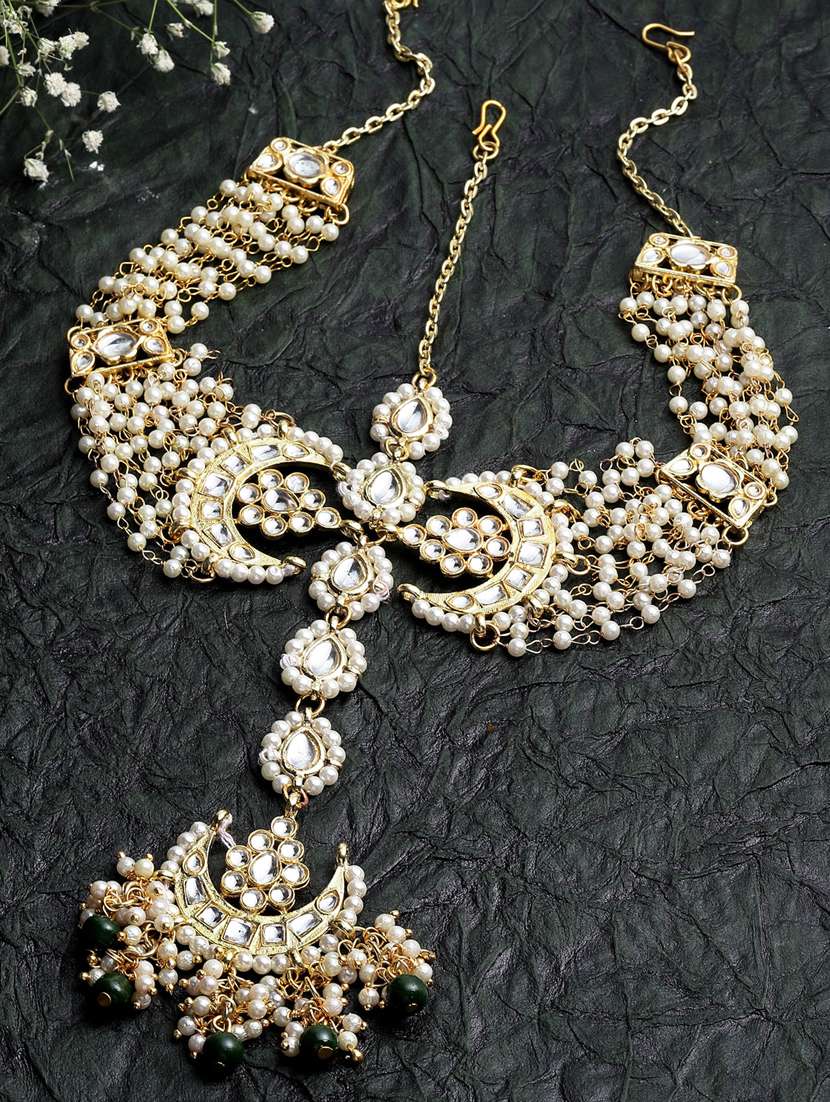 green metal maang teekas & passa