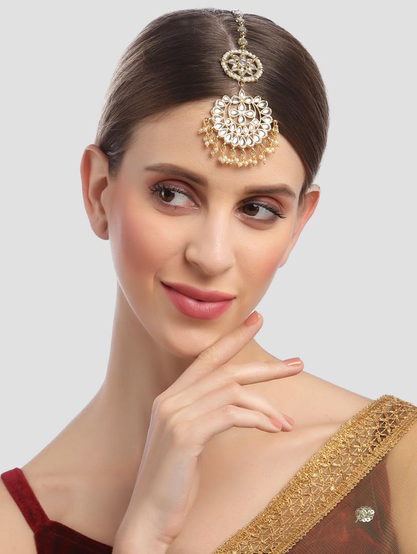 gold metal maang teekas & passa - 18636115 - Standard Image - 2