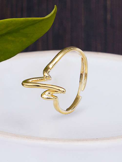 gold metal finger  ring - 18636173 -  Standard Image - 0