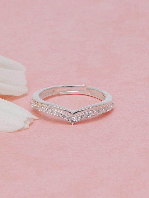 silver metal finger ring - 18636180 - Standard Image - 0