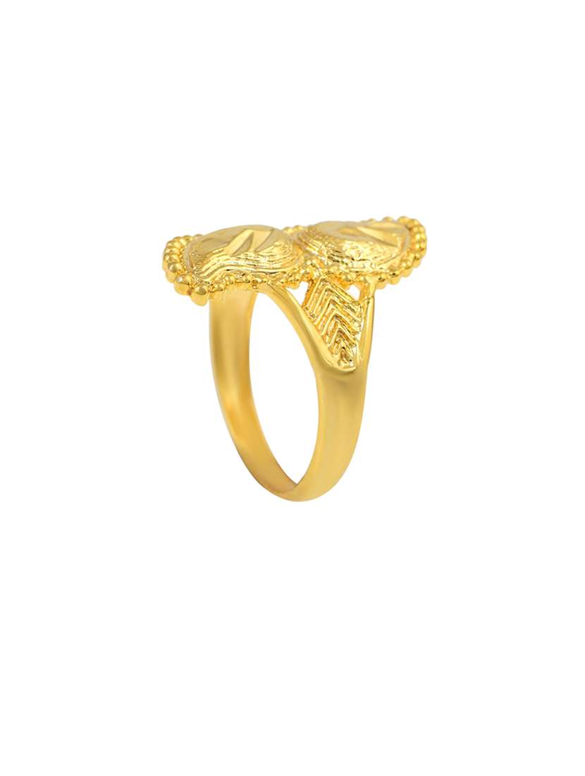 gold brass finger  ring - 18637576 -  Standard Image - 2