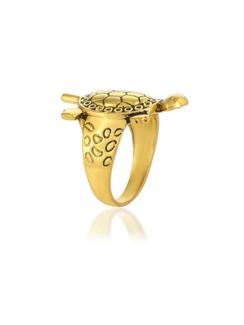 gold brass finger  ring - 18637691 -  Standard Image - 2