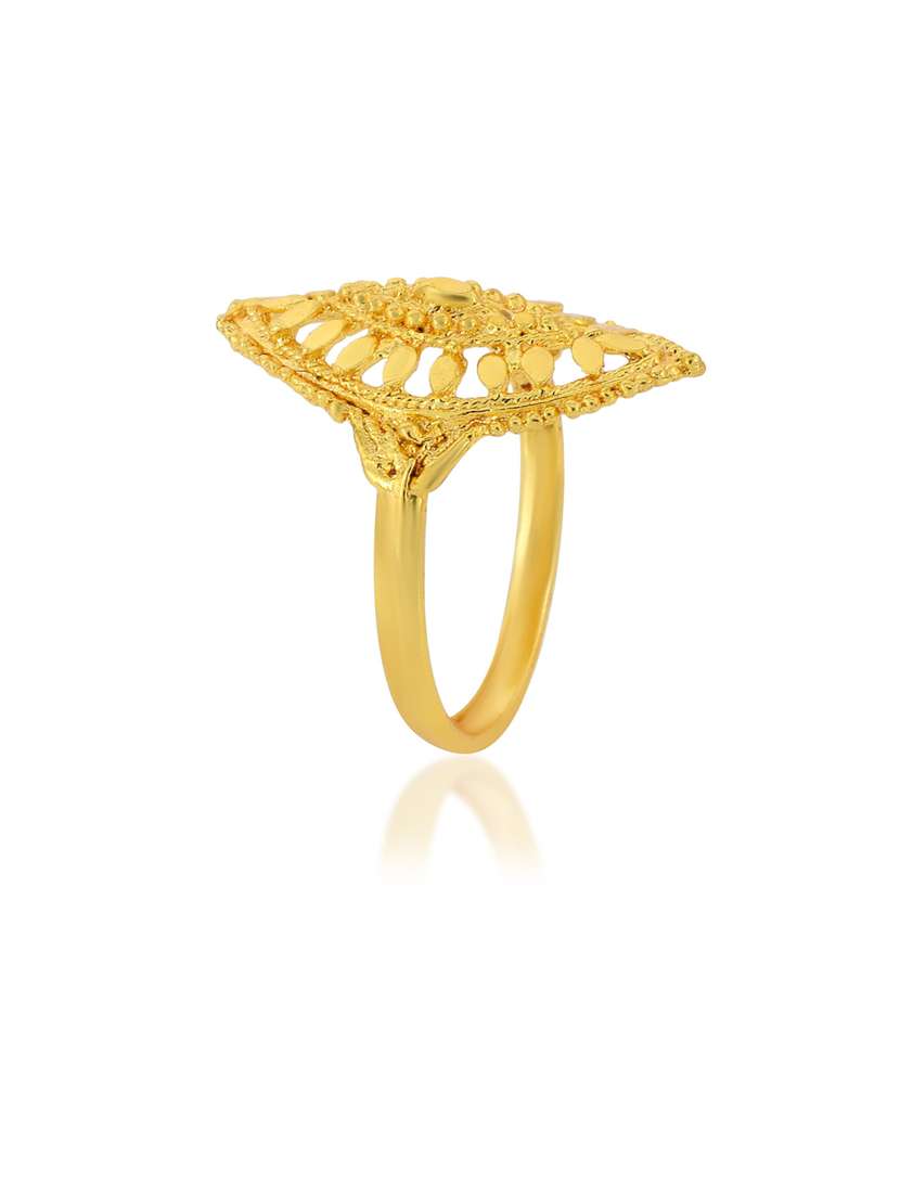gold brass finger  ring - 18637716 -  Standard Image - 2