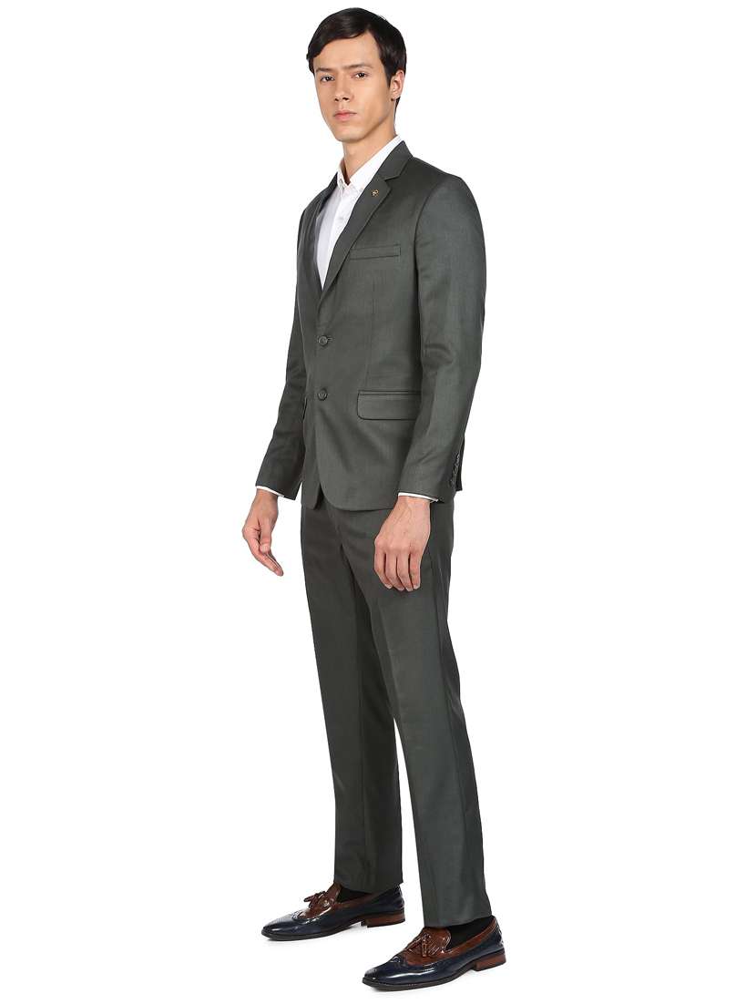 solid single breasted suit - 18645209 -  Standard Image - 2
