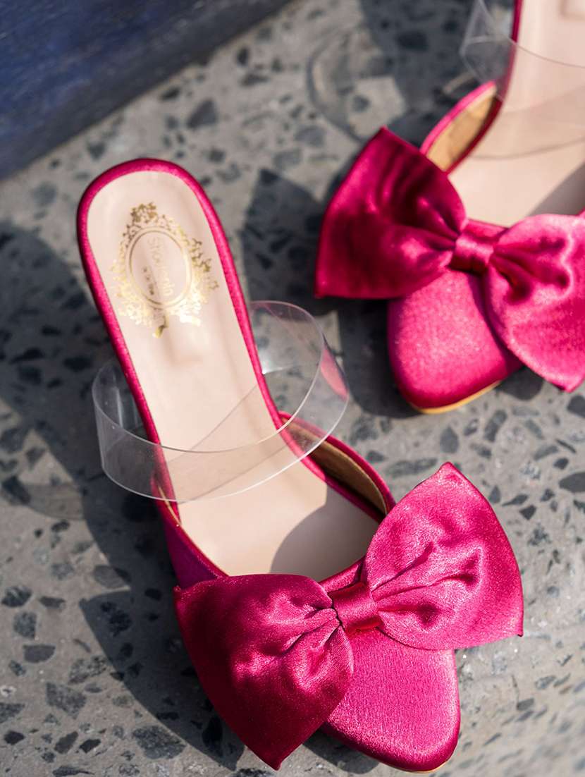 women pink slip on sandal