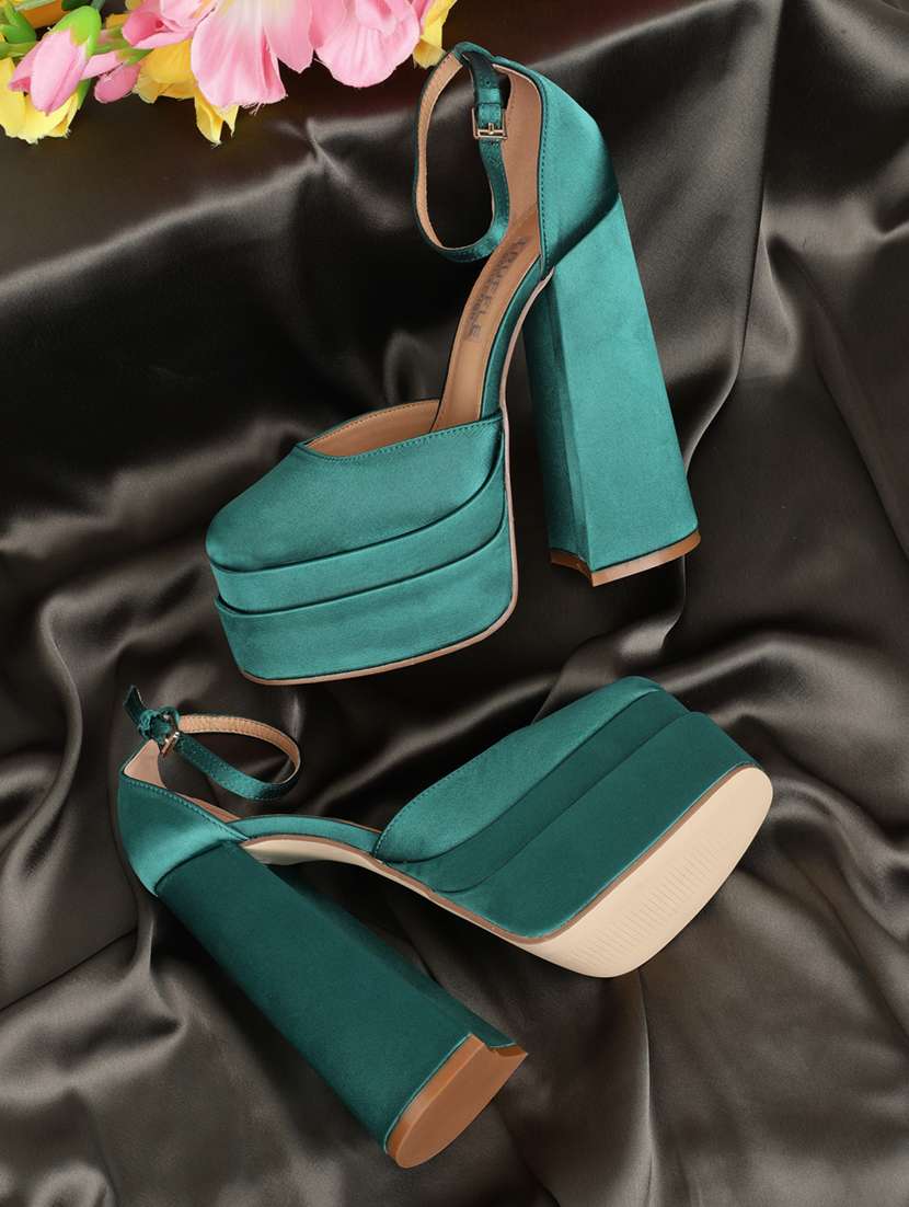 women green ankle strap sandal