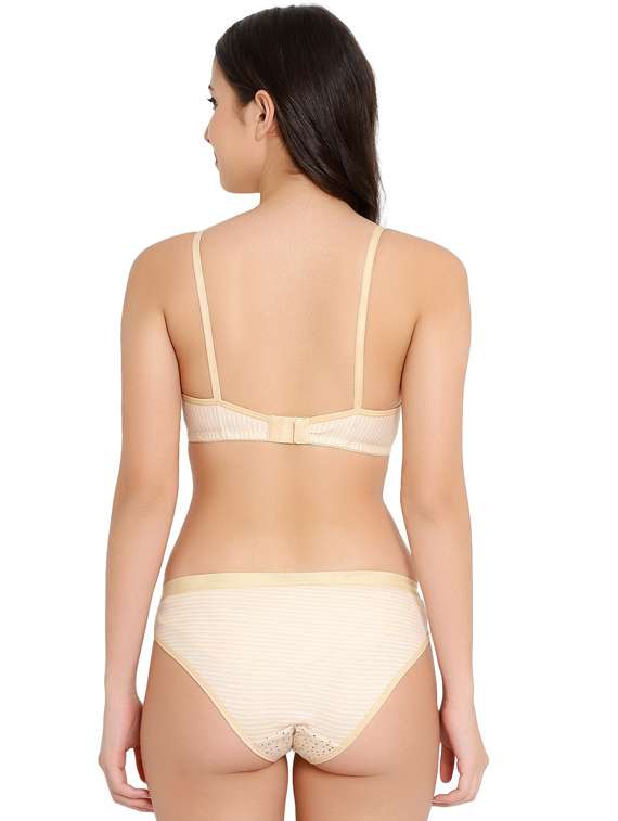 printed bra and panty set - 18658528 -  Standard Image - 2