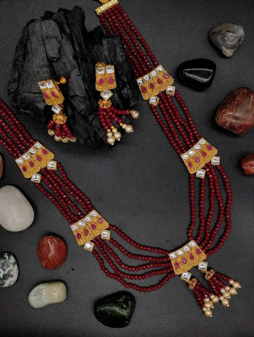  ruby multistring beaded bridal necklace earring set  - 18658877 -  Standard Image - 0
