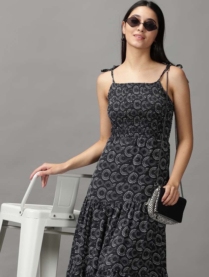 women's tiered dress paisley dress - 18659083 -  Standard Image - 2