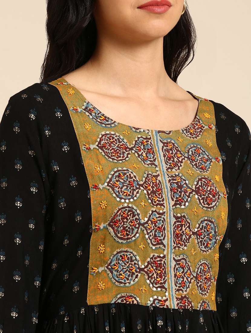 Women's Straight Kurta