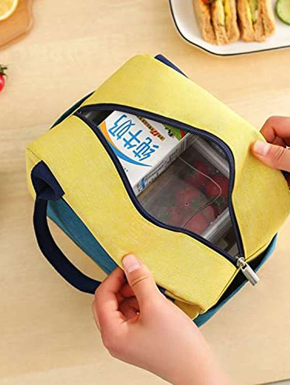 solid lunch bag - 18684358 -  Standard Image - 2