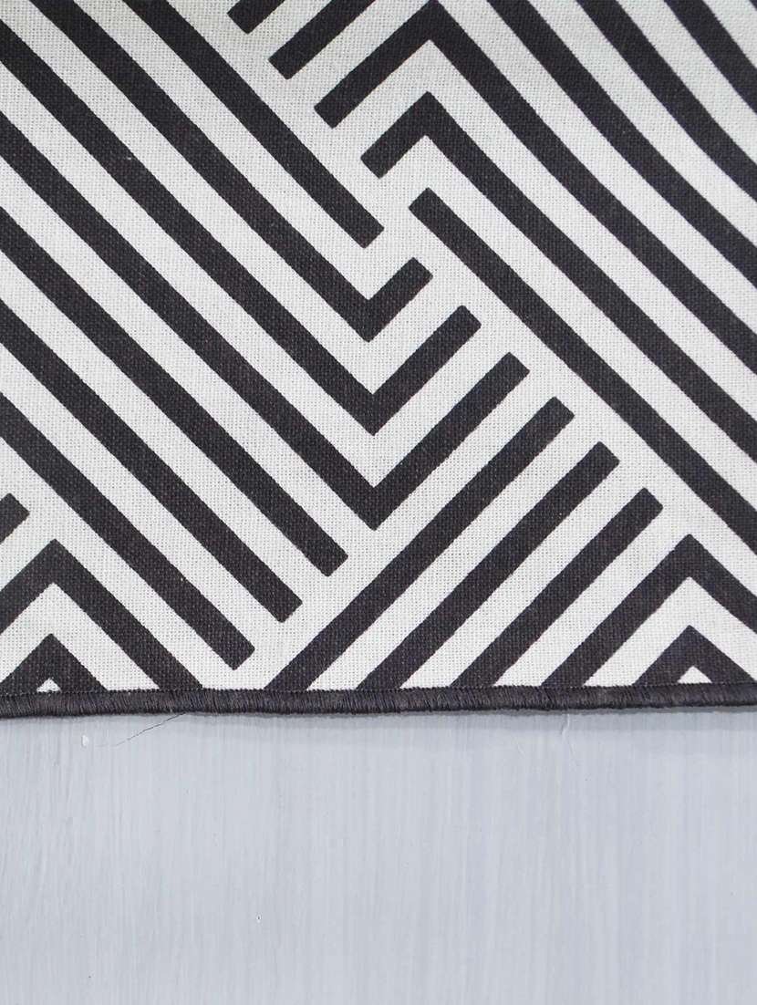 r home tablecloth 6 - 10 seater, large dining table, heavy eco printed blue beige cotton fabric, - 18686860 -  Standard Image - 2