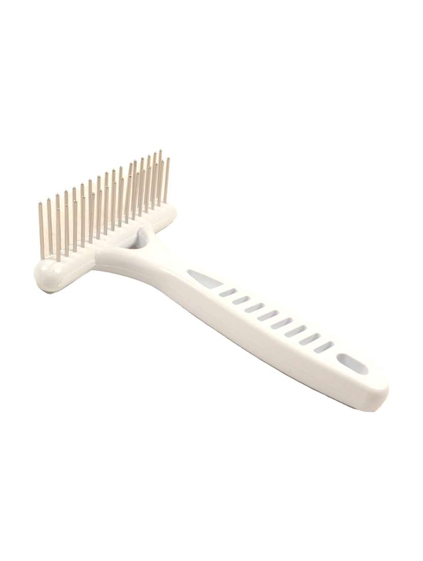 multi colored plastic pet comb brush - 18697051 -  Standard Image - 2