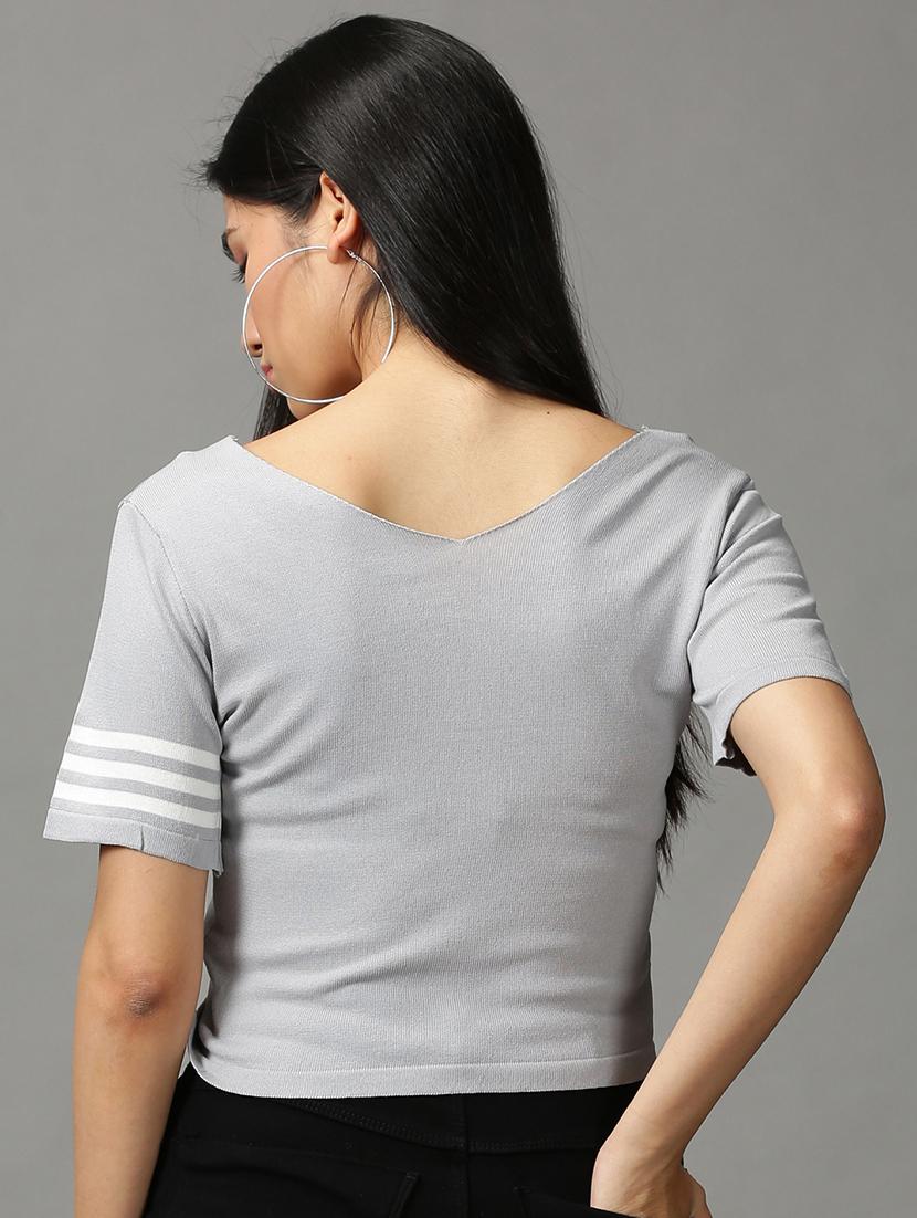 women's crop v neck top - 18697475 - Standard Image - 2