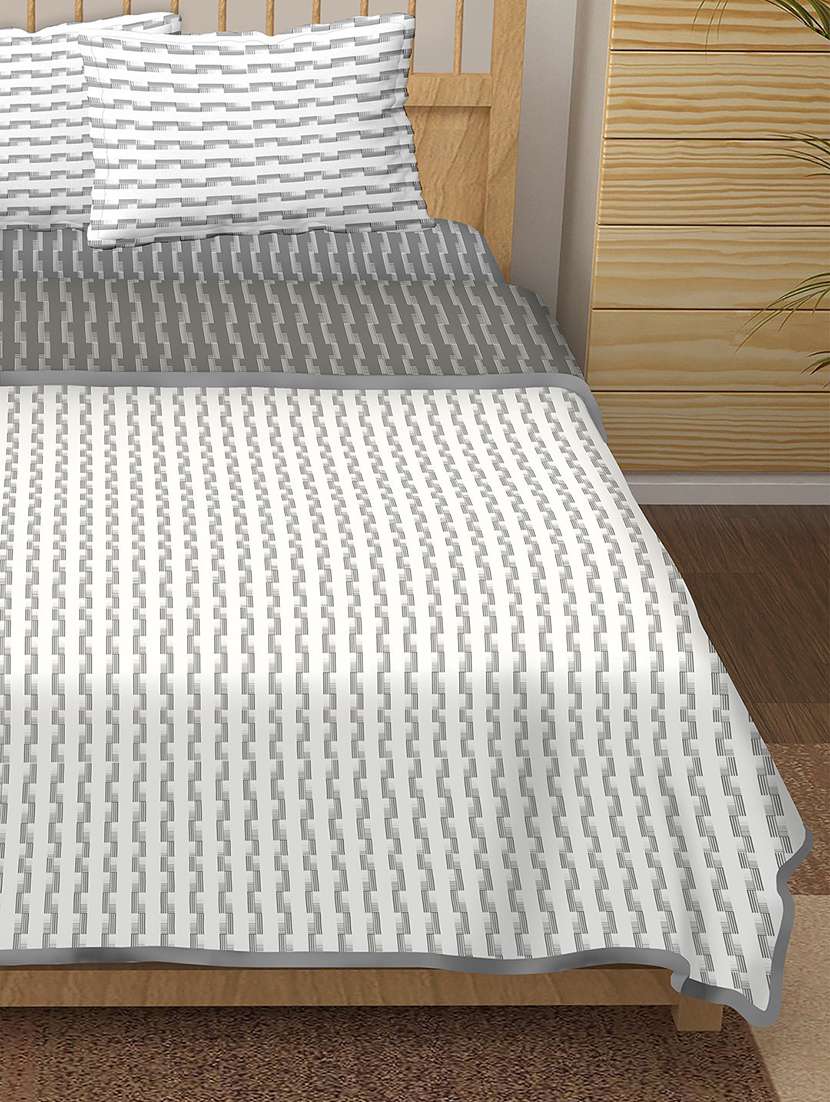 belmond 4 pc bedding set(1 bedsheet with 2 pillow covers & 1 dohar) king size cotton white colour - 18701718 -  Standard Image - 2