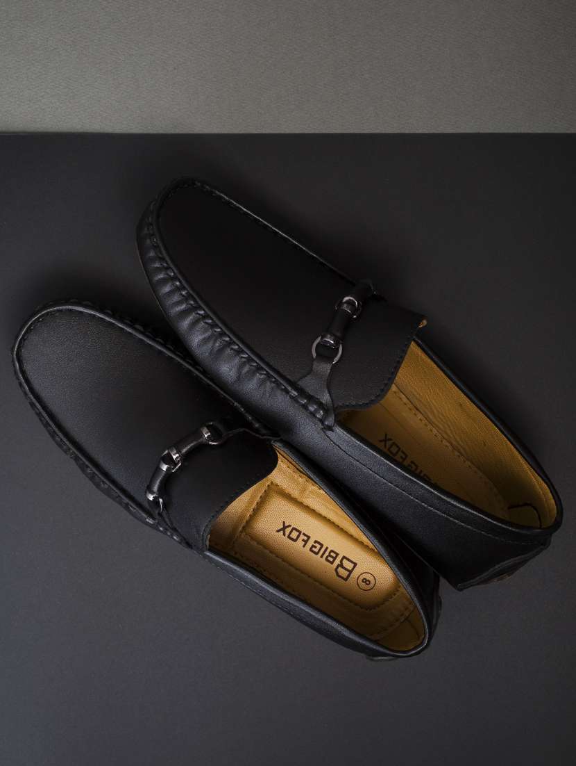 men slip on horsebit loafers