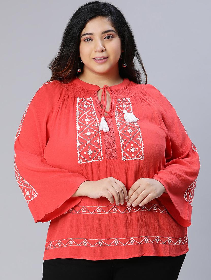 women's straight round neck top - 18743115 - Zoom Image - 0
