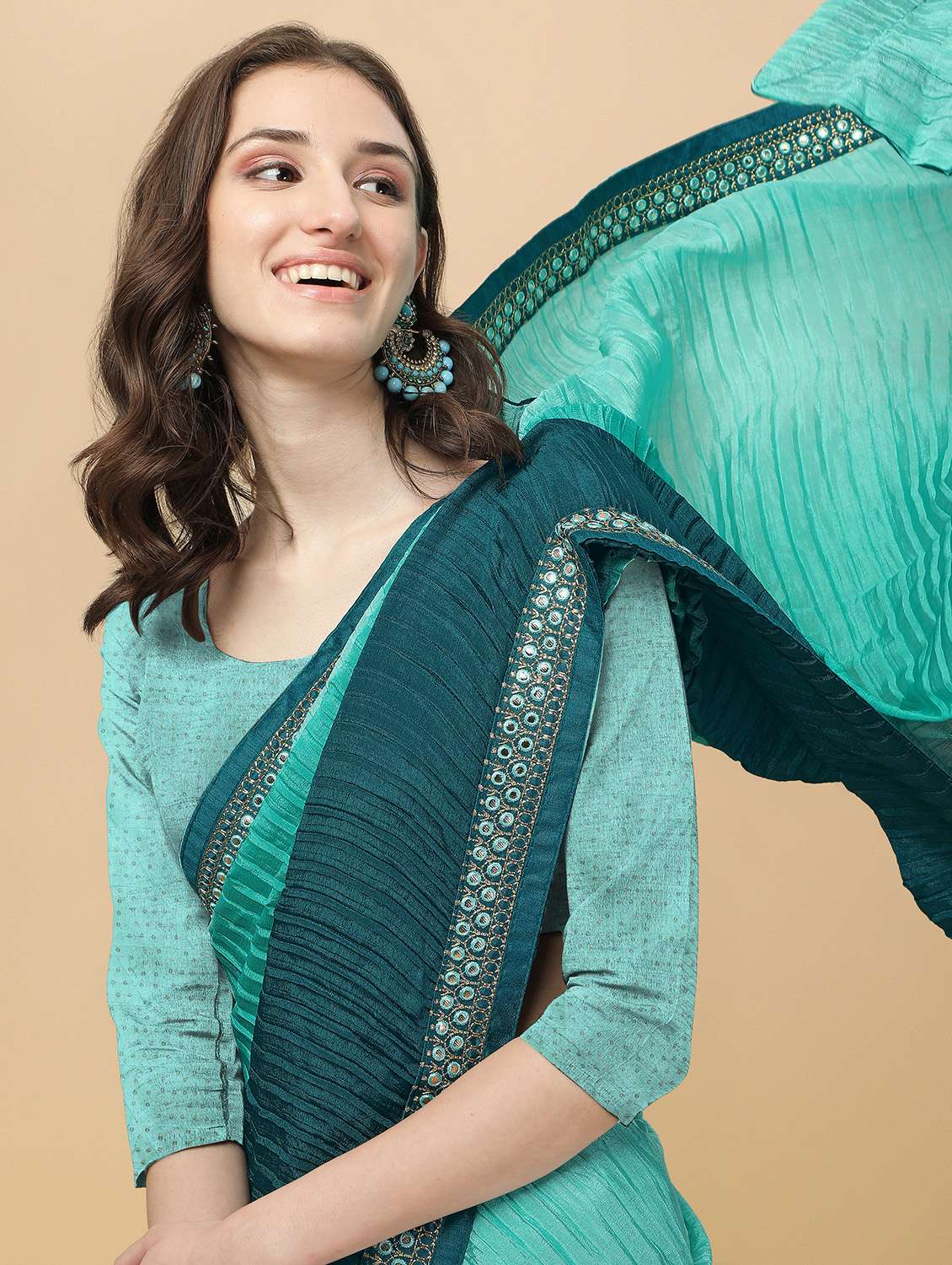 women's ombre blue colored saree - 18754249 - Standard Image - 2