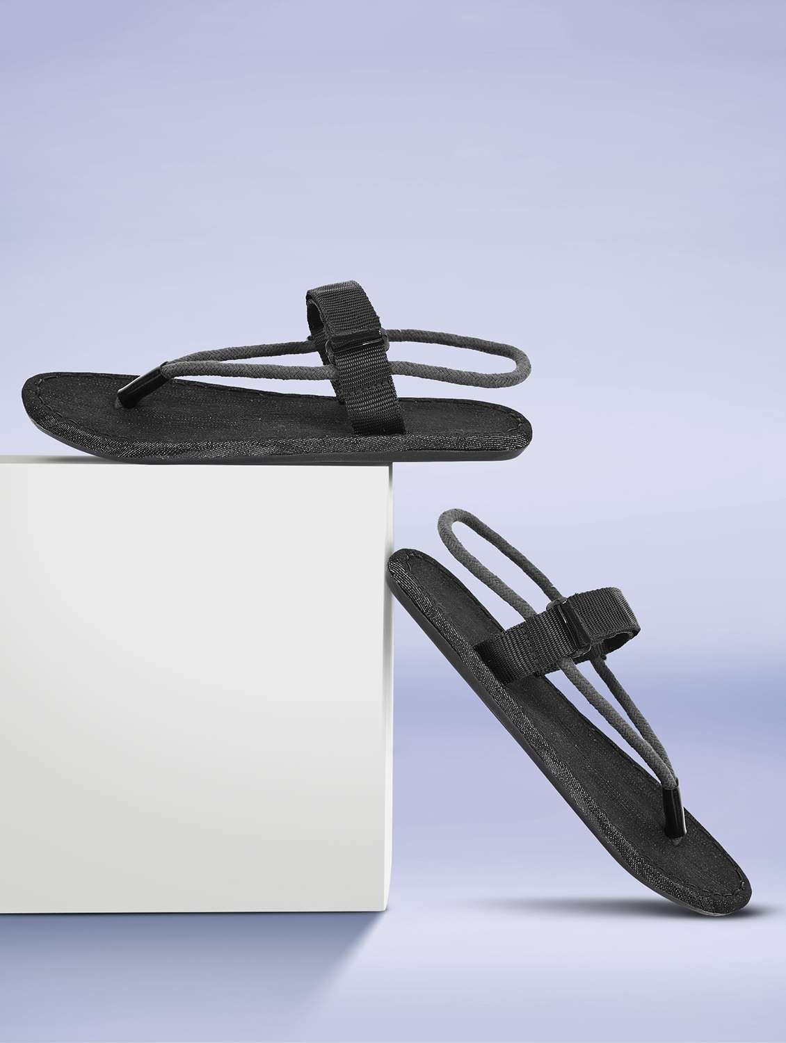 black solid back strap sandal