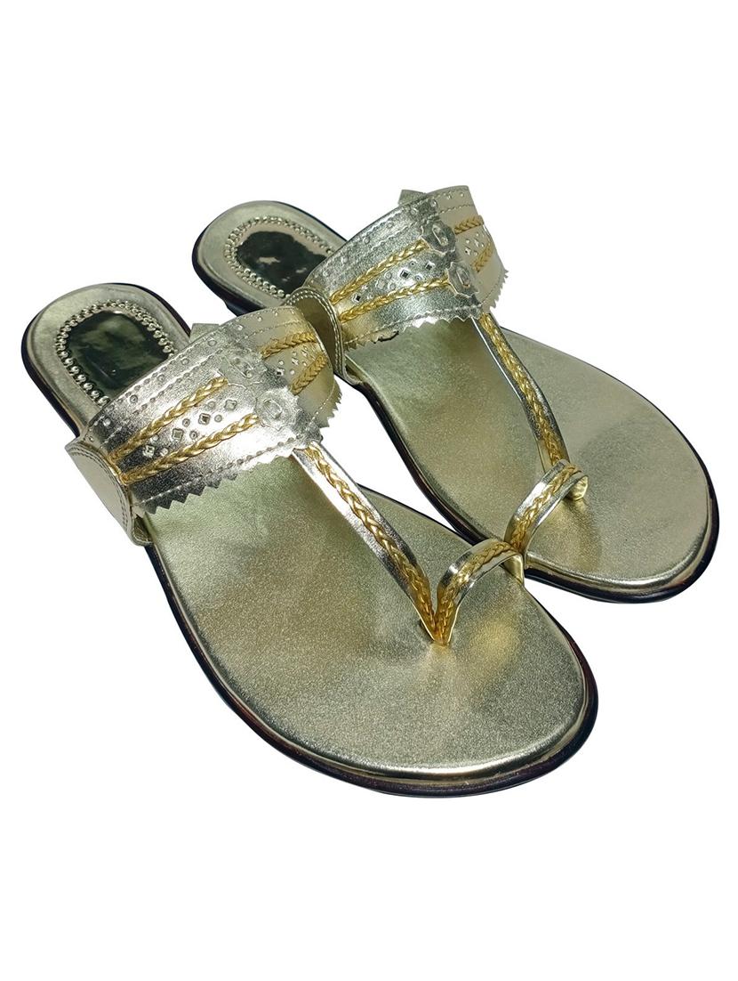 gold one toe sandal - 18766223 -  Zoom Image - 0