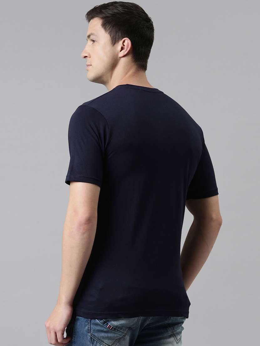 crew neck t-shirt - 18801079 -  Standard Image - 2