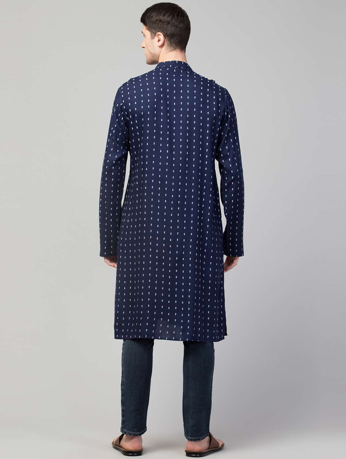 men navy blue mandarin neck long kurta - 18874777 - Standard Image - 2