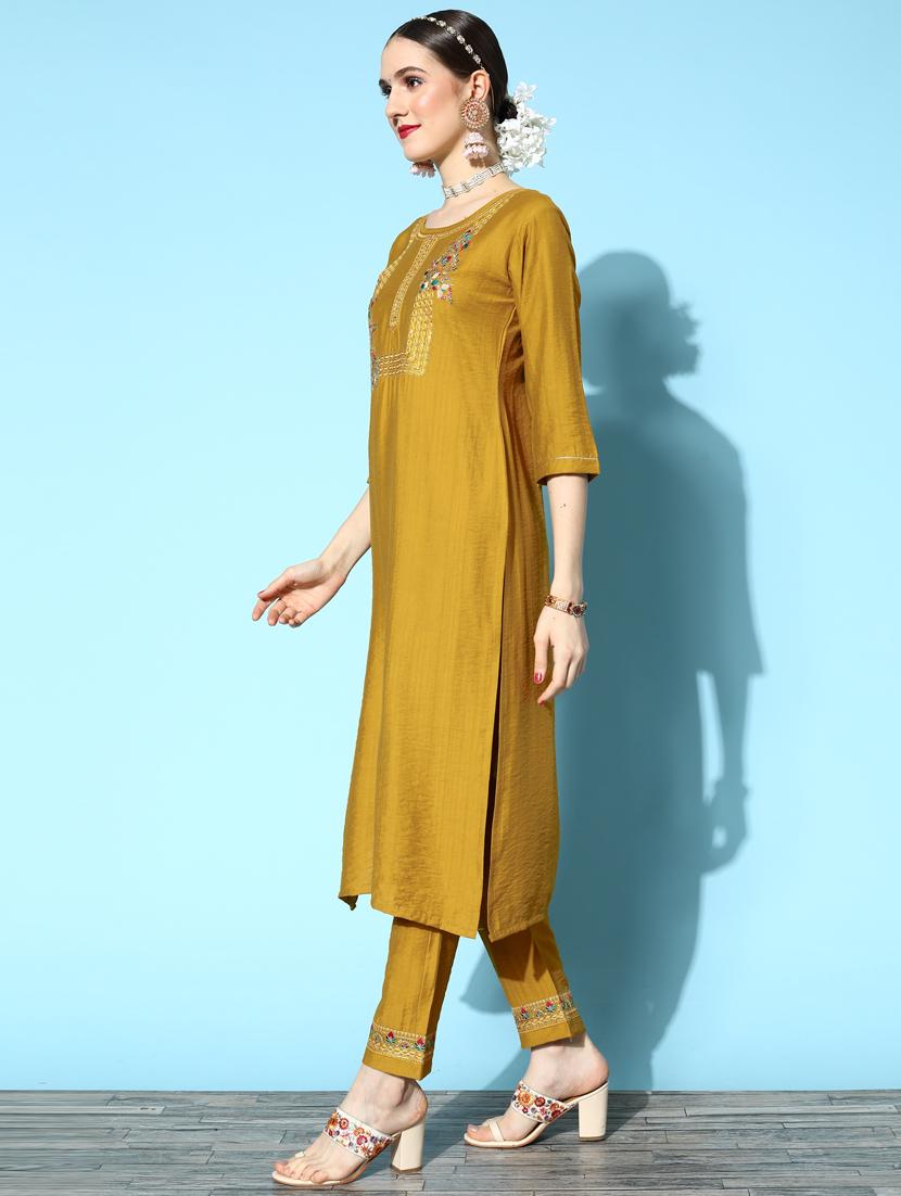 embroidered kurta set - 18876504 - Standard Image - 2