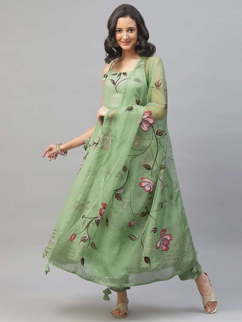 women three quarter sleeve kurta pant with dupatta set - 18882601 - Zoom Image - 0