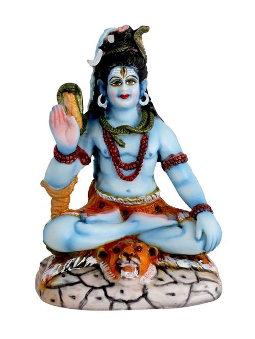religious idol & figurine - 18905478 -  Standard Image - 0
