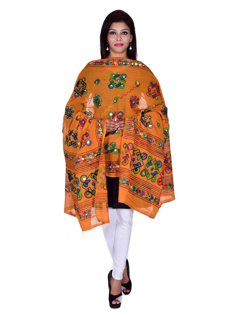 kutchy embroidered dupatta - 18906720 -  Zoom Image - 0