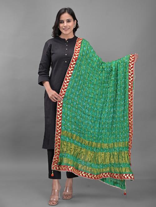 green crinkled bandhani print lace border dupatta - 18906969 -  Standard Image - 0