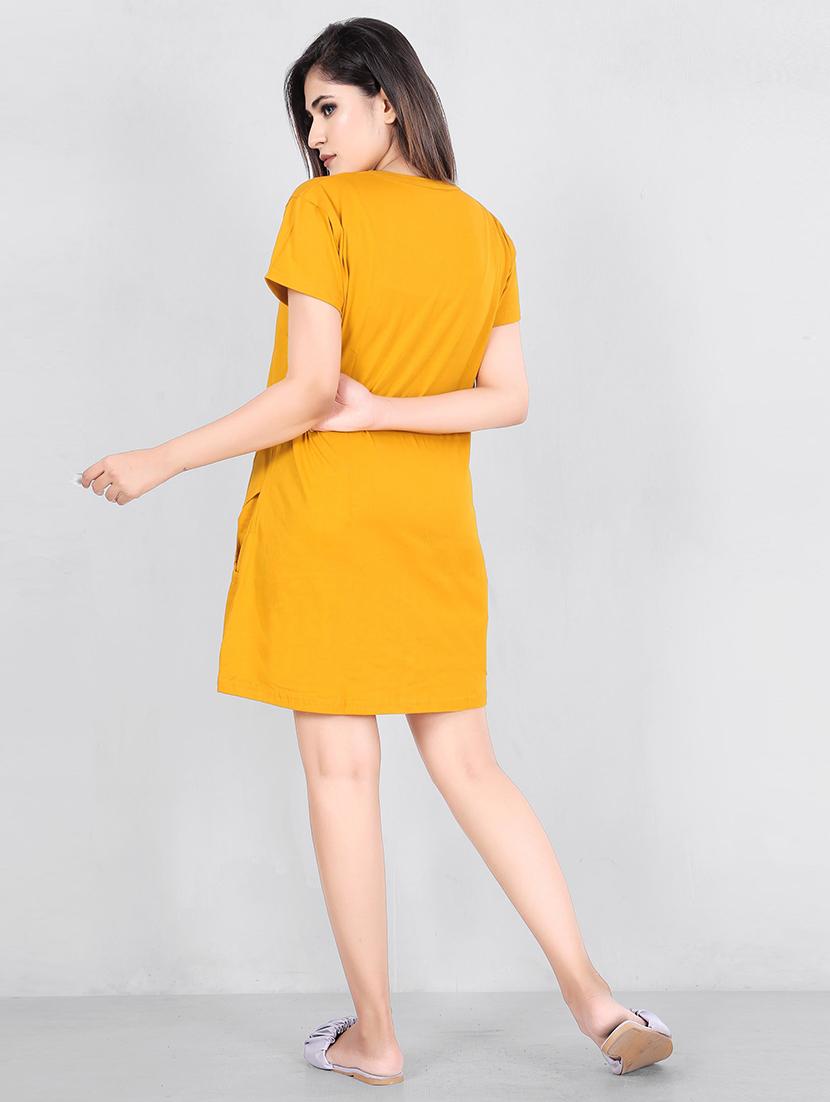 round neck printed regular tee - 18940358 - Standard Image - 2