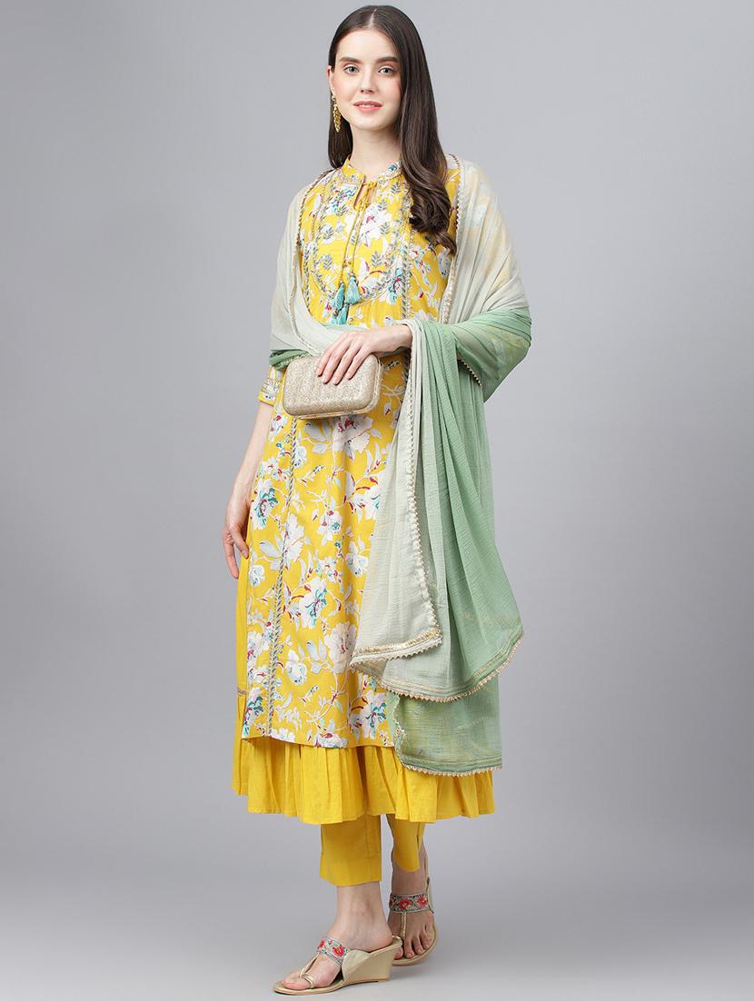 women three quarter sleeve kurta pant with dupatta set - 18961535 - Standard Image - 2