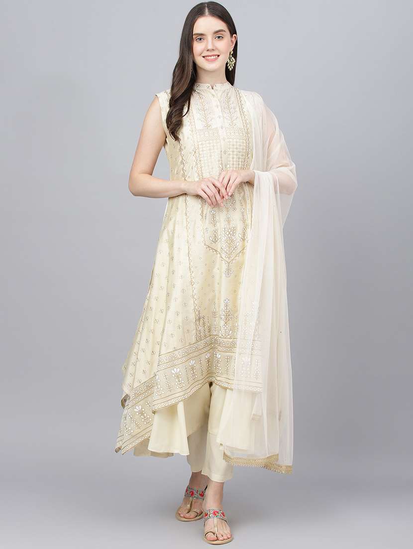 women cream sleeveless kurta pant with dupatta set