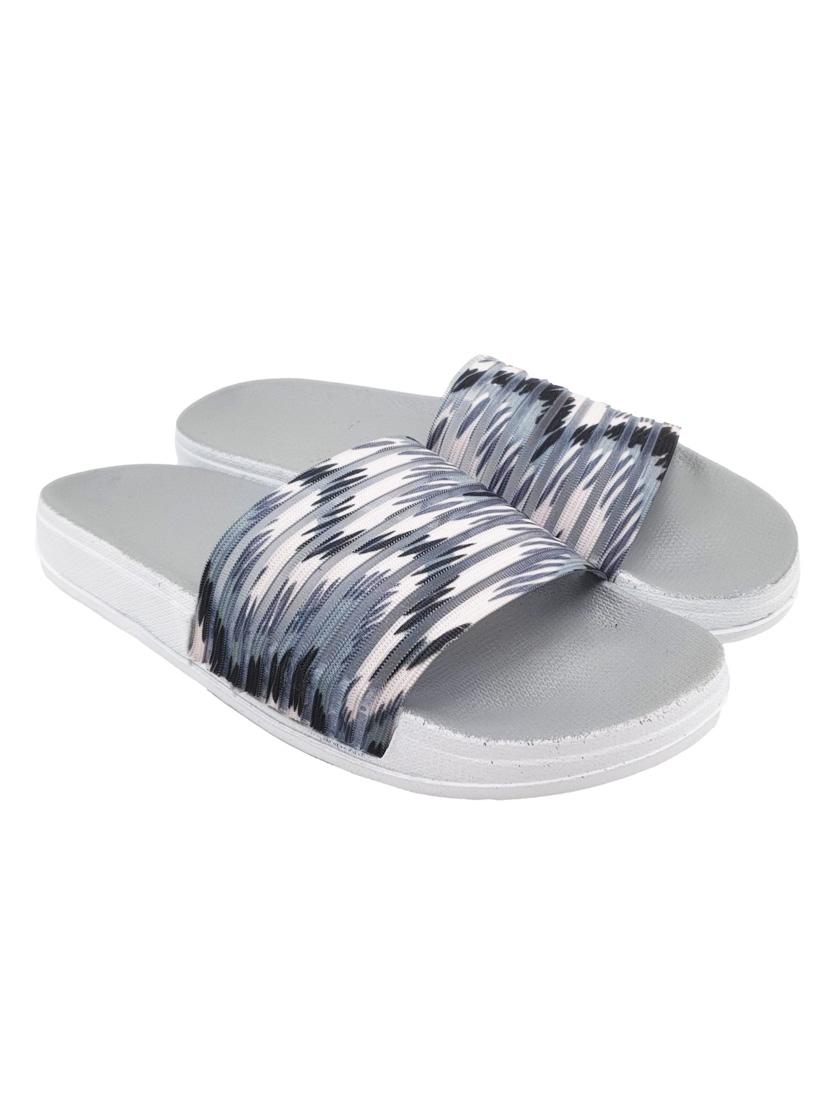 printed slip on flip flop - 19020766 - Standard Image - 2